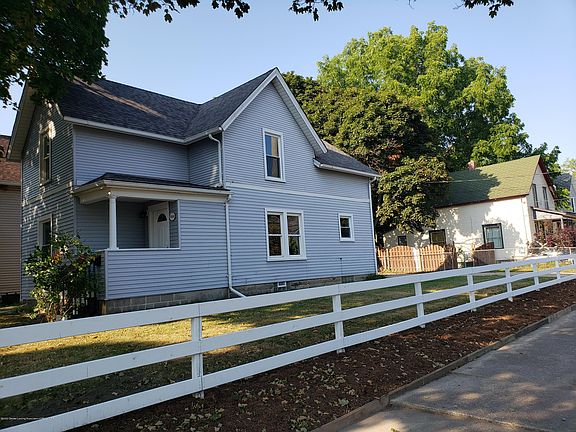 4th image of 1600 Coleman Ave