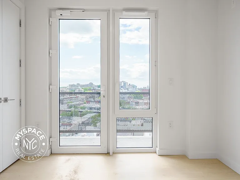 1499 Bedford Ave #2B — Photo 10