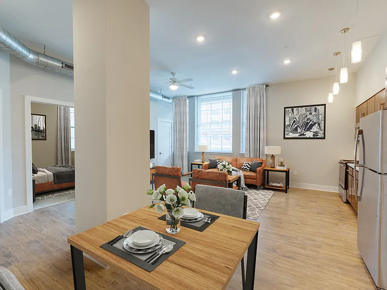 22 Light Apartments — Photo 9