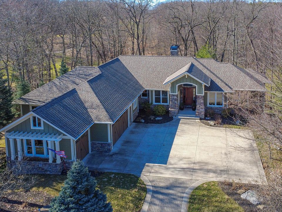 1st image of 4209 N Oak Pointe Ct NE