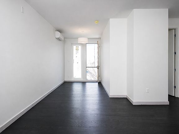 2nd image of 225 Winthrop St APT 2F
