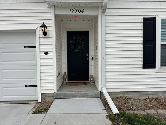 4th image of 17704 Hampton Dr