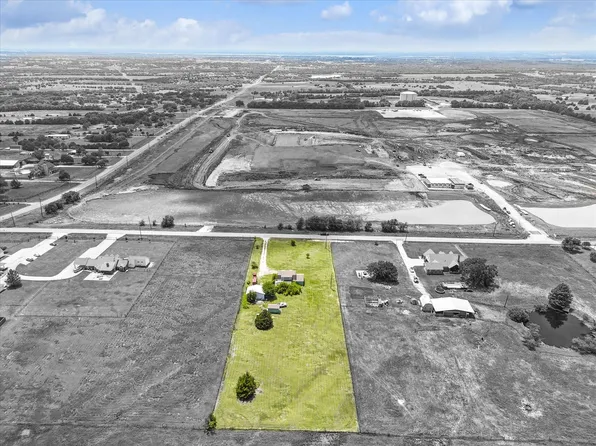 243 N King Rd, Fate, TX 75189