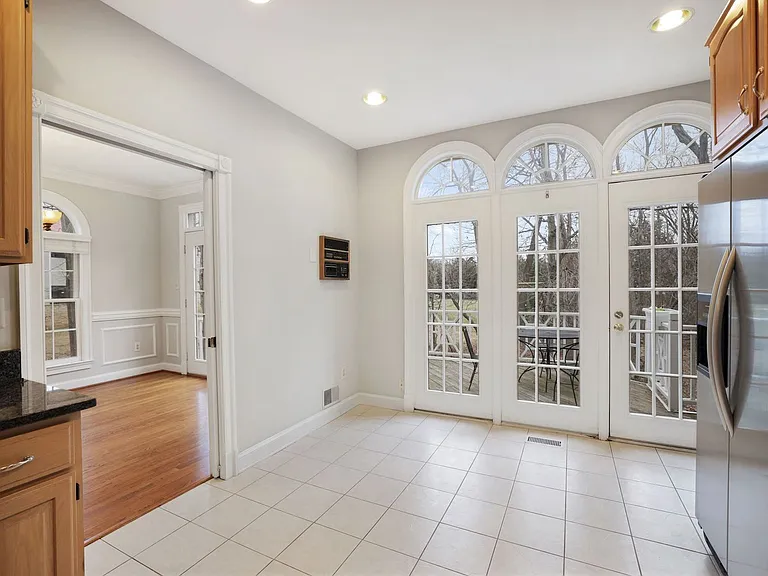 2171 Wolftrap Ct — Photo 7