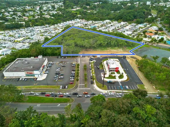 PR-861, BAYAMON, PR 00956