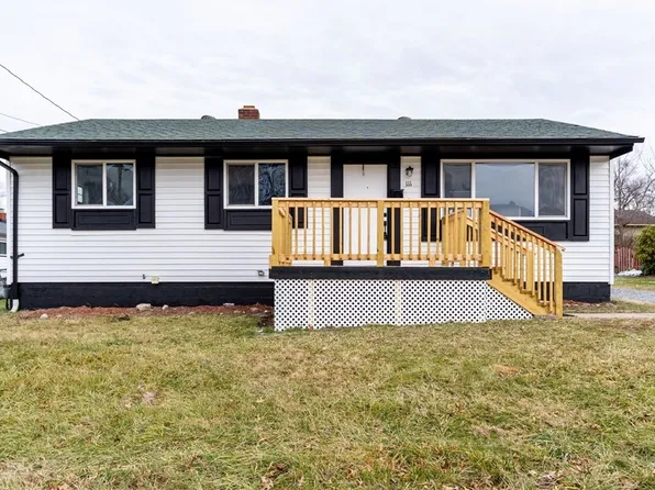 111 Bassett Ln, Youngstown, OH 44505