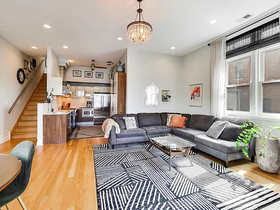 3rd image of 4842 N Damen Ave APT 3
