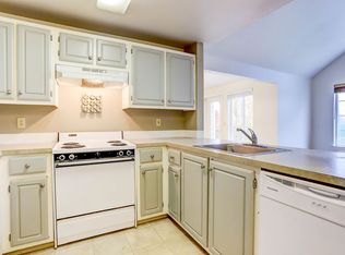 17516 NW Springville Rd #B4, Portland, OR 97229