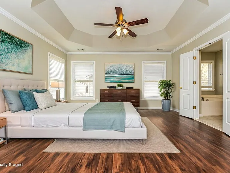 2808 Harcourt Dr — Photo 11