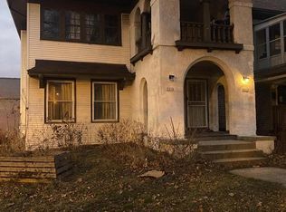 2252 N Hi Mount Blvd, Milwaukee, WI 53208