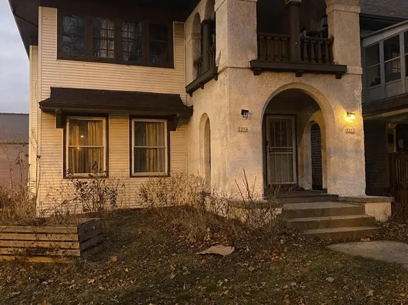 2252 North Hi Mount BOULEVARD, Milwaukee, WI 53208