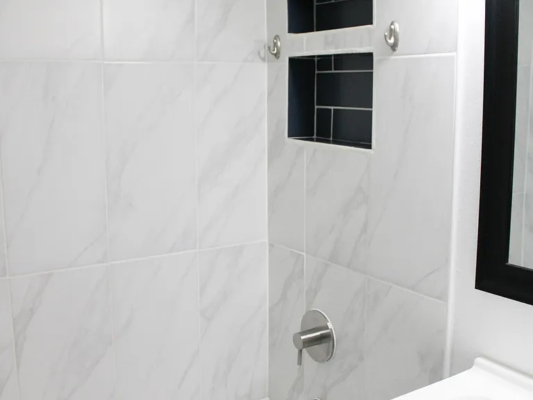 1634 Phillips Ave #STUDIO — Photo 11