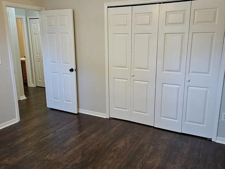 107 Masters Dr — Photo 8