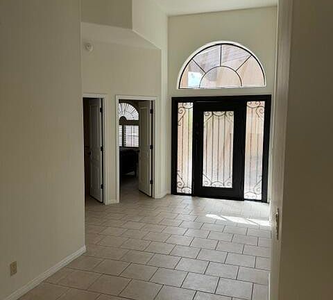 3rd image of 7955 E CHAPARRAL Road #120
