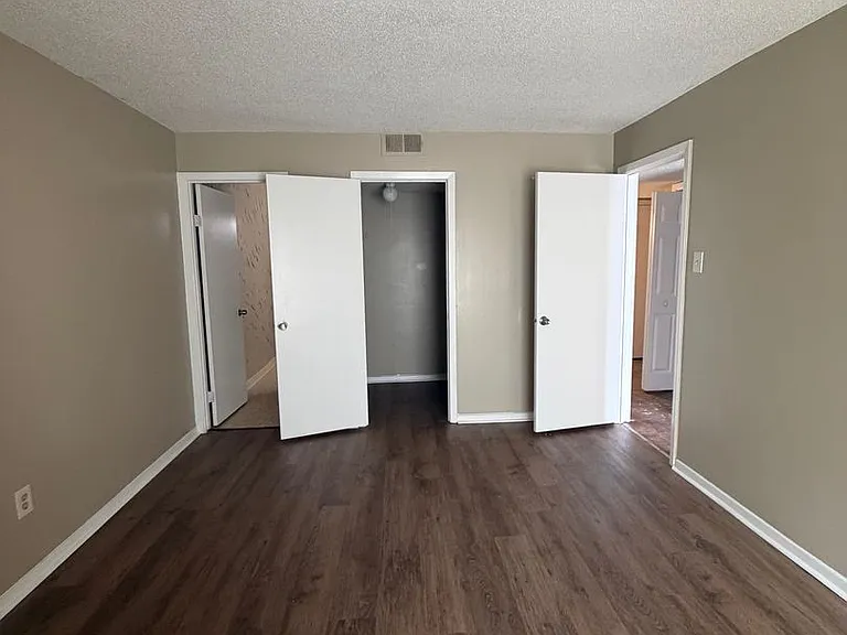 2835 Los Gatos Ct #3 — Photo 9