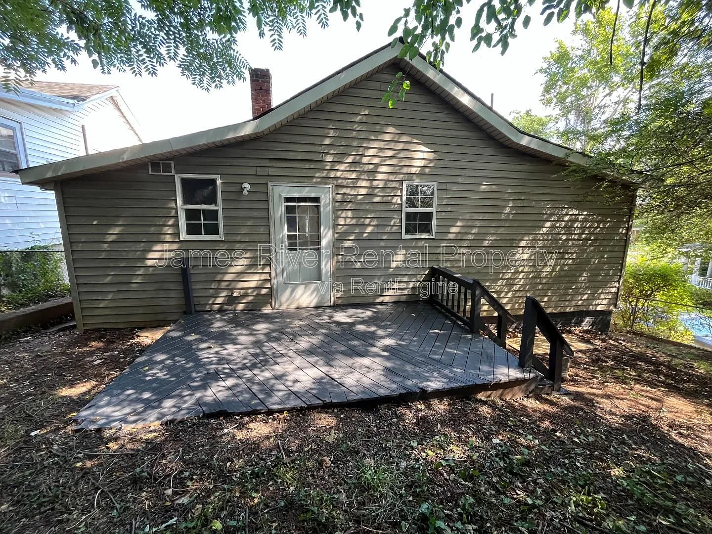 3 bed, 1.0 bath, 1500 sqft, $1,195 — Photo 3