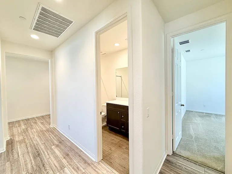 32463 McKiernan Ln — Photo 13
