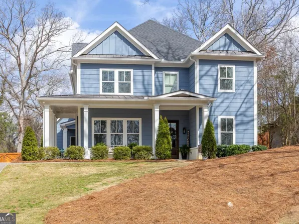 1129 Oakdale Dr SE, Smyrna, GA 30080