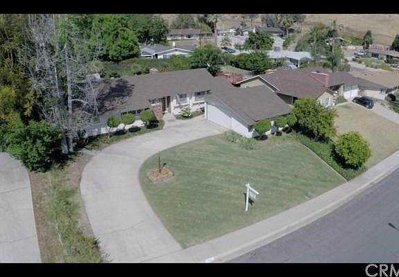 4th image of 1252 W Edgemont Dr