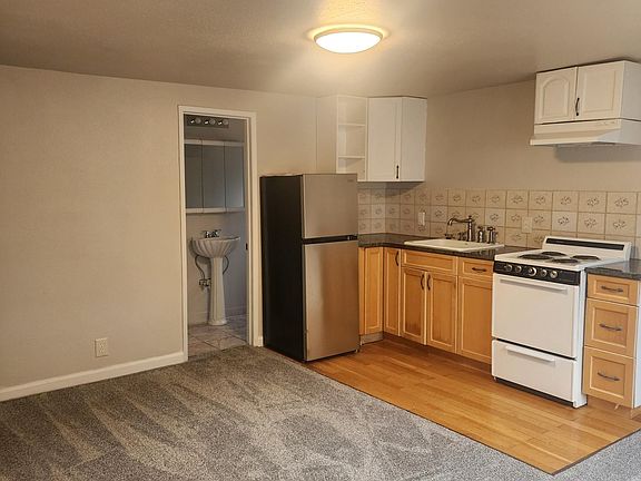 2nd image of 8124 Birch Bay Dr #6