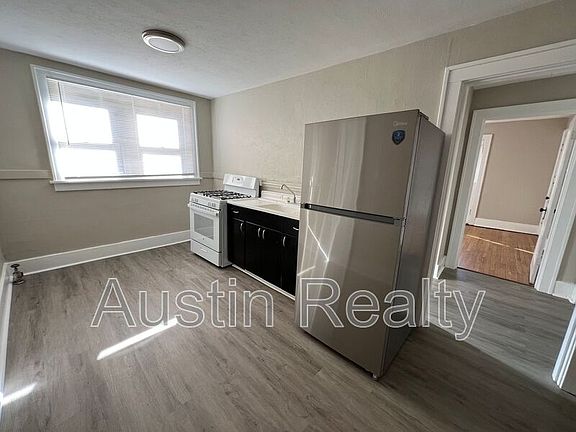 2nd image of 2175 South Dr #A