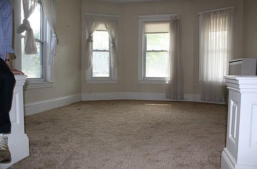 3rd image of 692 Washington St #1
