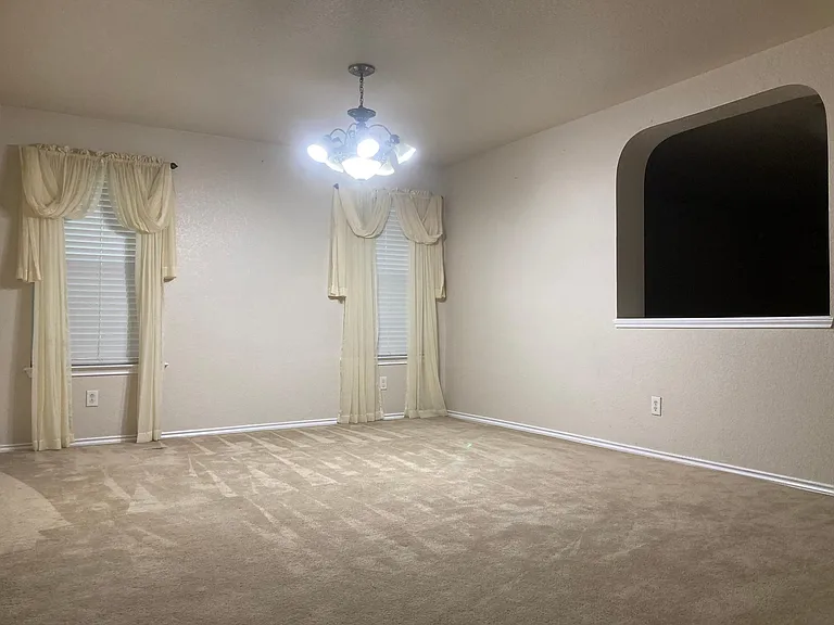 7230 Avery Rd — Photo 9