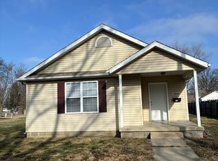 2034 5th Ave, Terre Haute, IN 47807