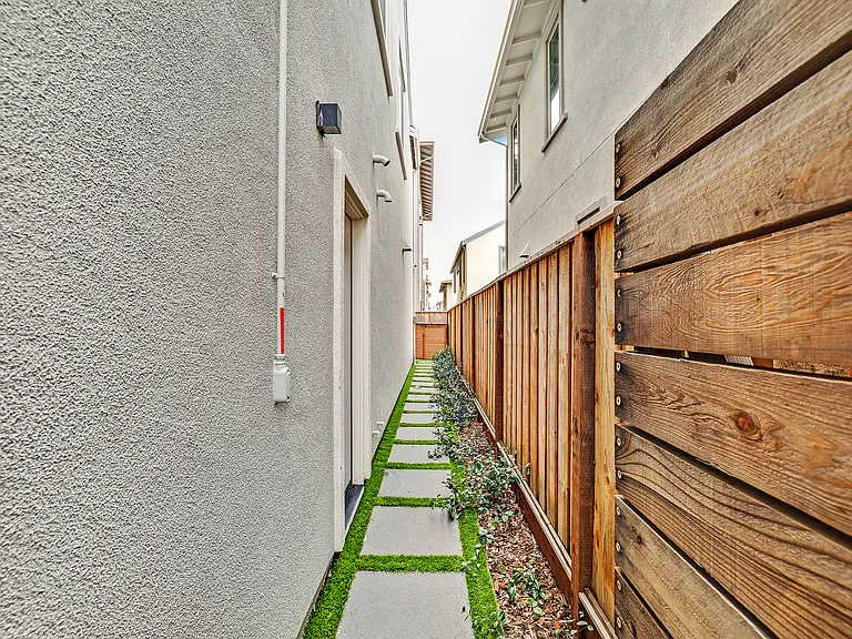 5990 Peridot Pl — Photo 28