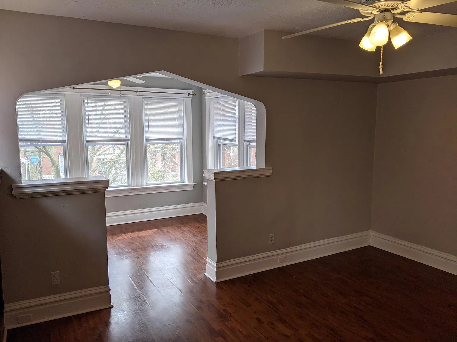 2 bed, 1000 sqft, $1,375 — Photo 3