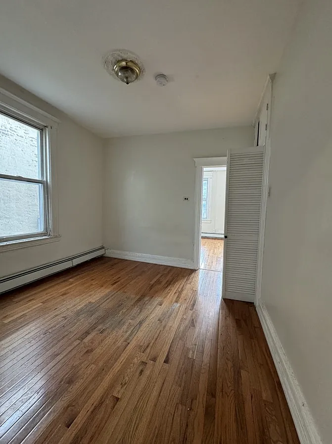2 bed, 800 sqft, $1,950 — Photo 4