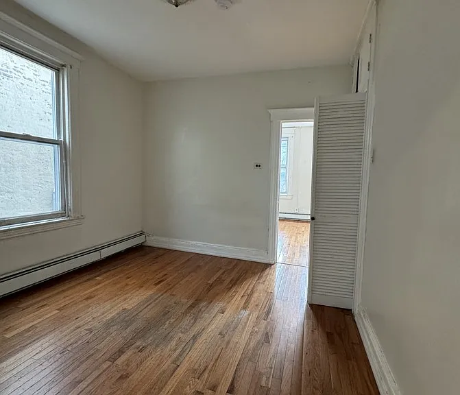 20 Morton Pl #3R — Photo 4