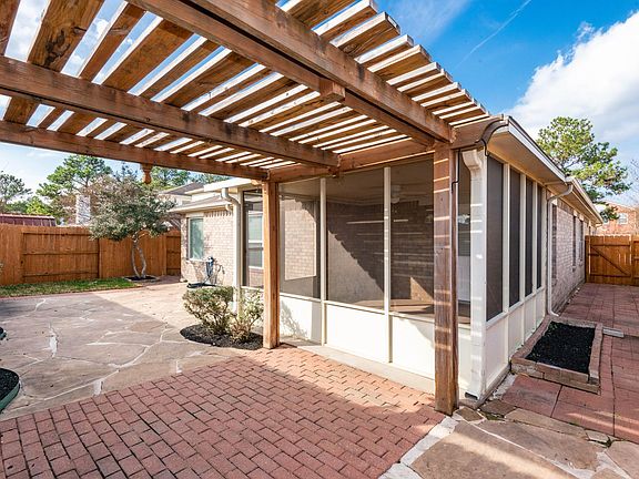 4th image of 11919 S Brenton Knoll Dr