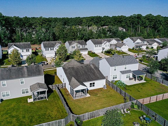 2nd image of 2652 Doubletree Ct