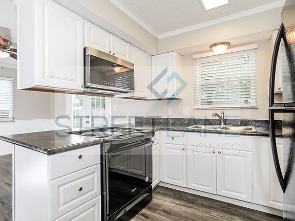 5th image of 1655 Rock Creek Dr