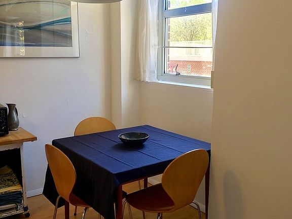 3rd image of 80 La Salle St APT 3G