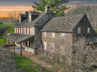 11 Dampman Rd, Elverson, PA 19520