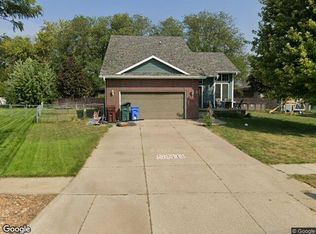 3431 Santana Dr, South Sioux City, NE 68776