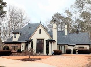 120 Springwater Shrs, Newnan, GA 30265
