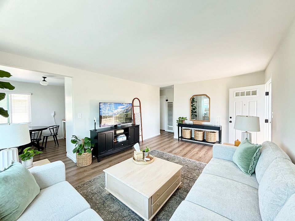 Living room, eating area off of living room