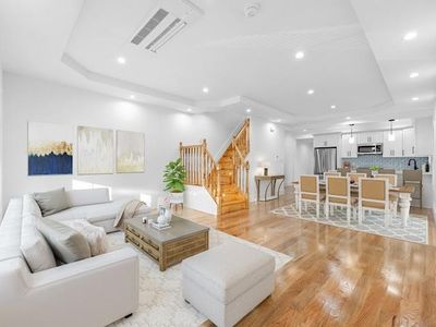 1817 W 4th St, Brooklyn, NY, 11223