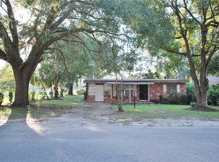 901 N Chester St, Leesburg, FL 34748