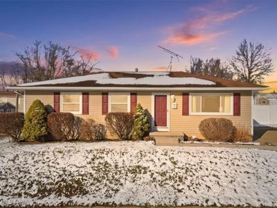 1863 Harding Ave, Akron, OH, 44312