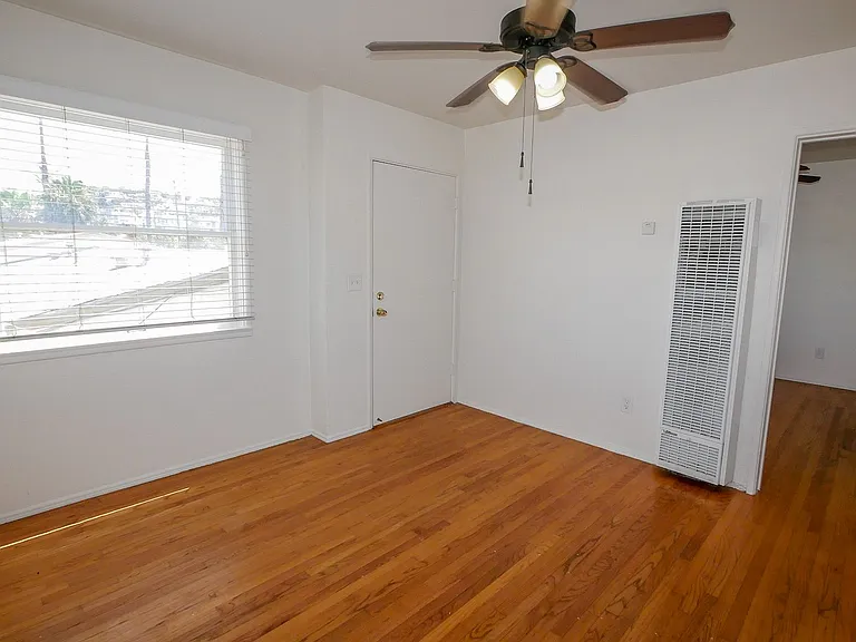 3430-3440 Del Rey St — Photo 10