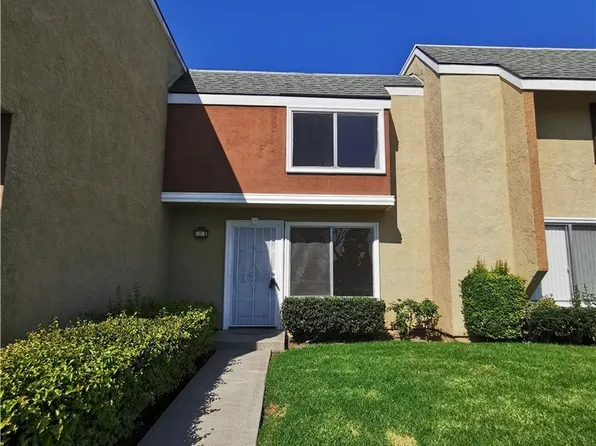 4 Heritage #69, Irvine, CA 92604
