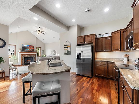 2nd image of 24067 Rivers Edge Rd