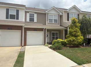 12212 Royal Castle Ct, Charlotte, NC 28277