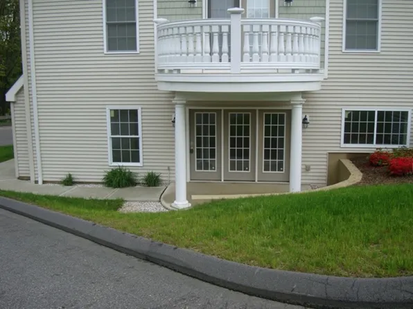 214 Pine Hill Blvd, Plymouth, CT 06782