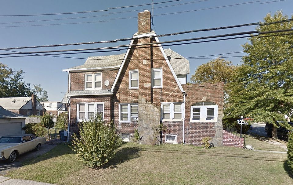 1st image of 18400 Galway Ave