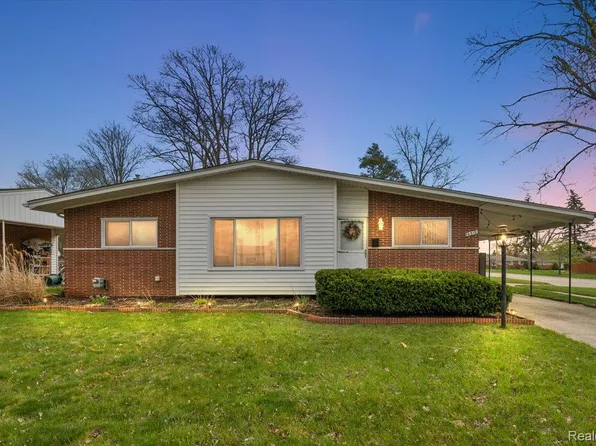 14518 Melrose St, Livonia, MI 48154